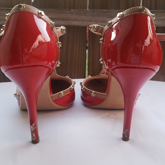 Audrey Brooke Red Pumps. Size 7M. 3 1/2" Heels - Picture 6 of 8